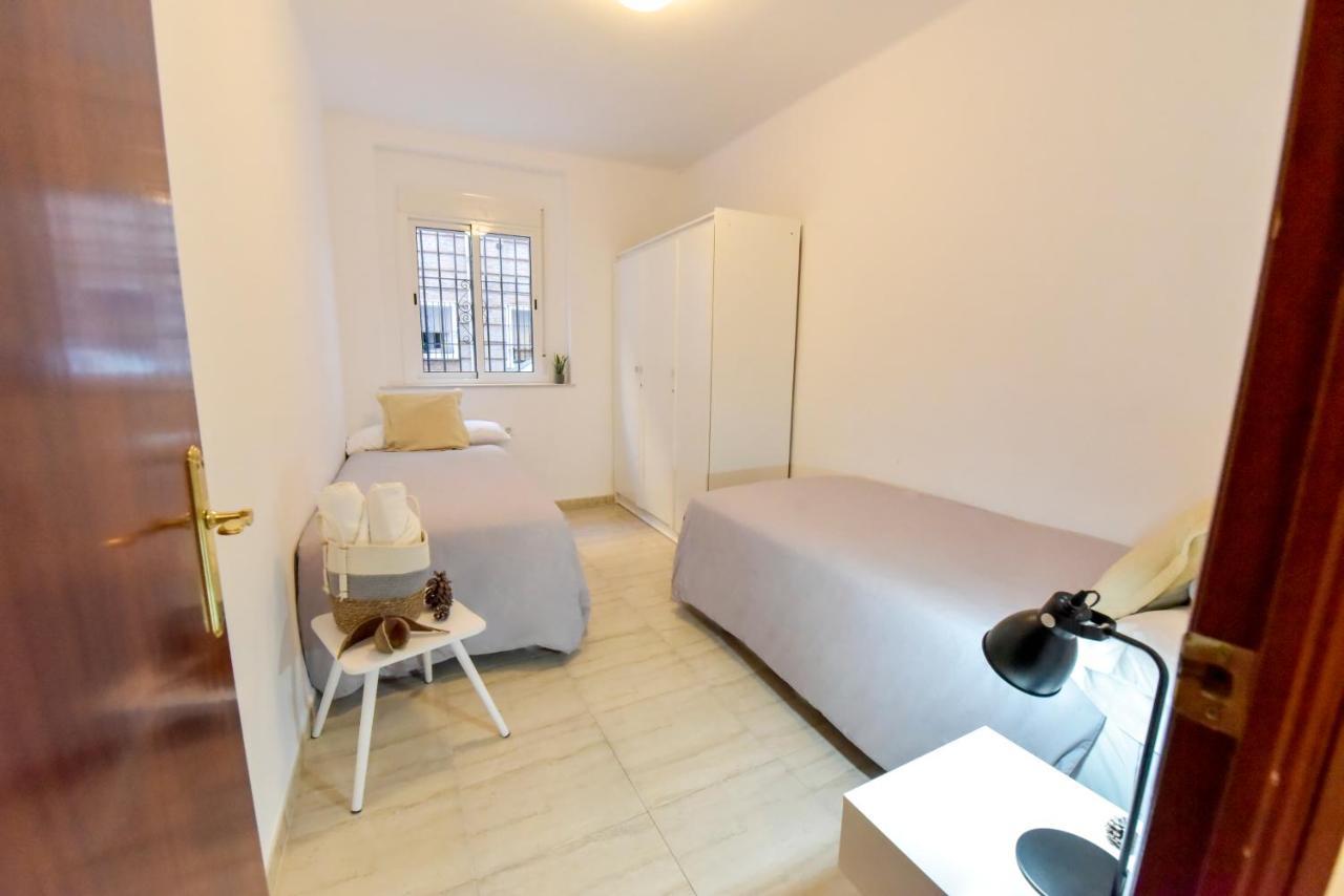 New! Spacious & River * Sevilha